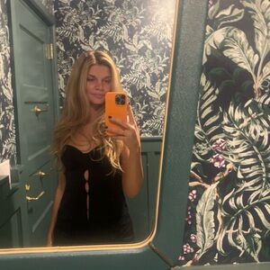 Meet your Posher, Eloise